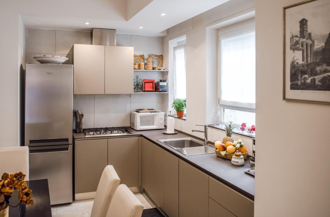 Casa 3 Santi, Your Contemporary In * Rom